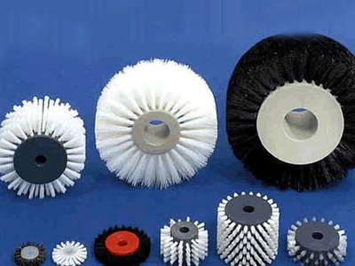 肇慶裕隆 專業條形刷與鋼絲刷機械制造廠家